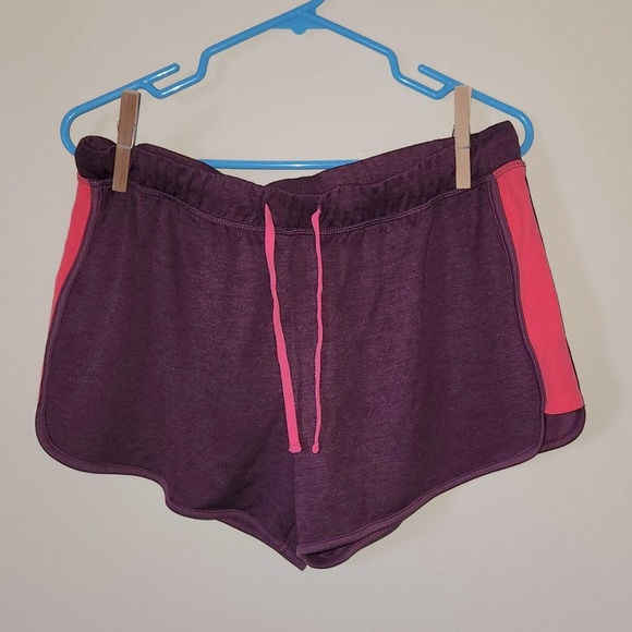 Athletic Works short shorts size large - Picture 1 of 2